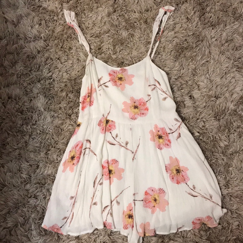urban outfitters romper